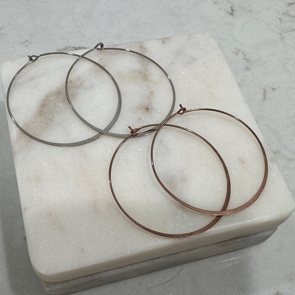 Chic Silver and Rose Gold Hoop Earrings